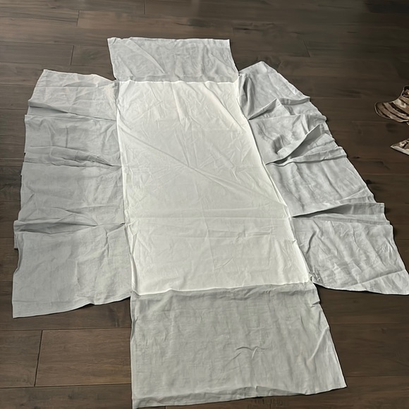 Just born crib skirt - Picture 1 of 9